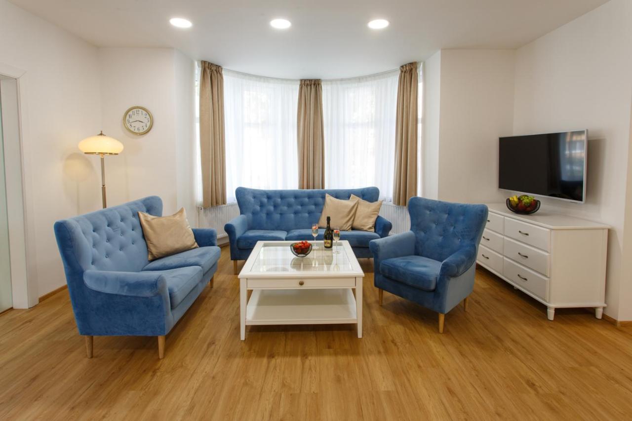 Apartments Villa Whitehouse Острава Экстерьер фото