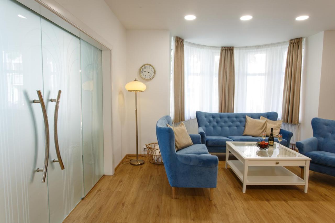 Apartments Villa Whitehouse Острава Экстерьер фото